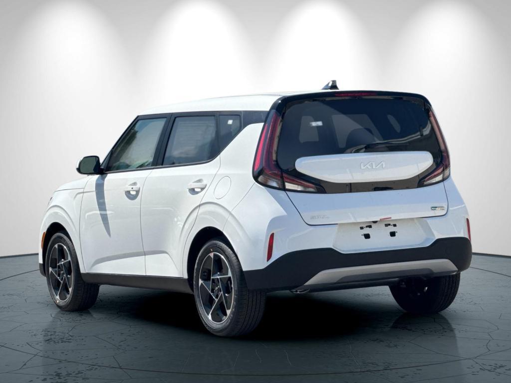 new 2025 Kia Soul car, priced at $26,705