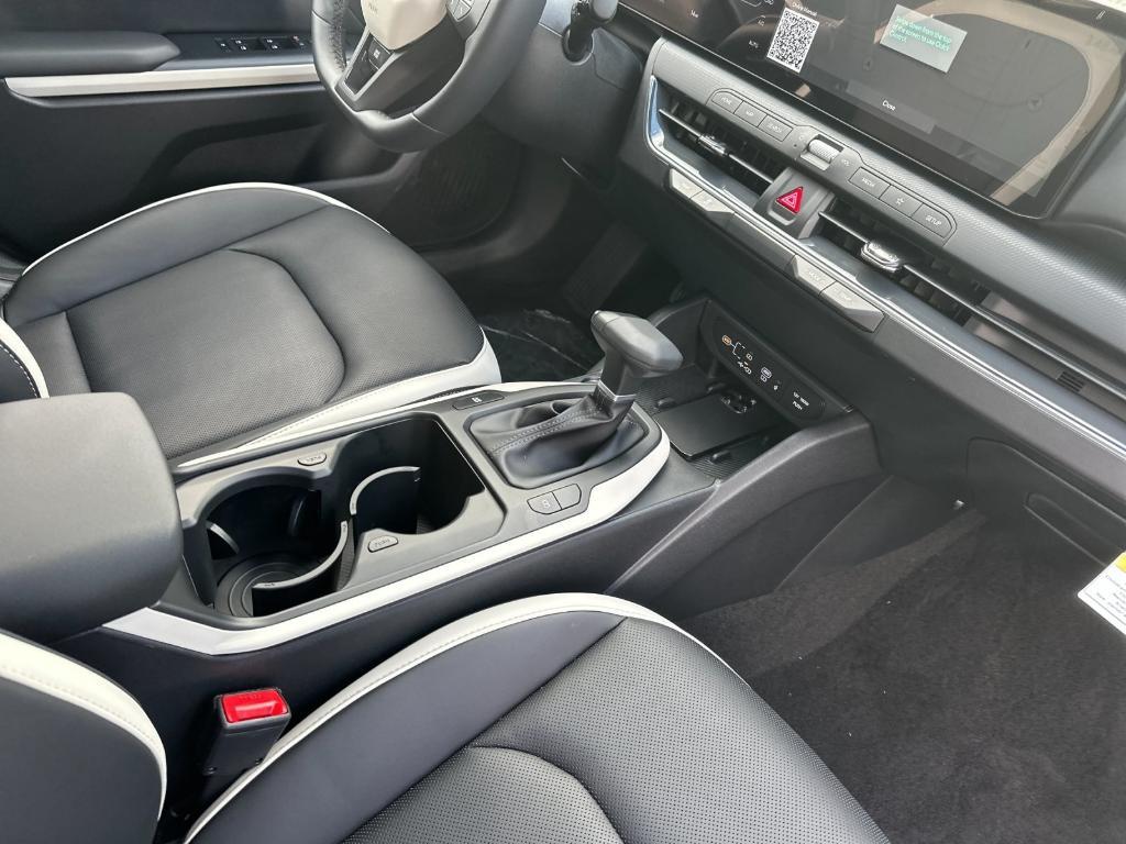 new 2025 Kia K4 car, priced at $28,760