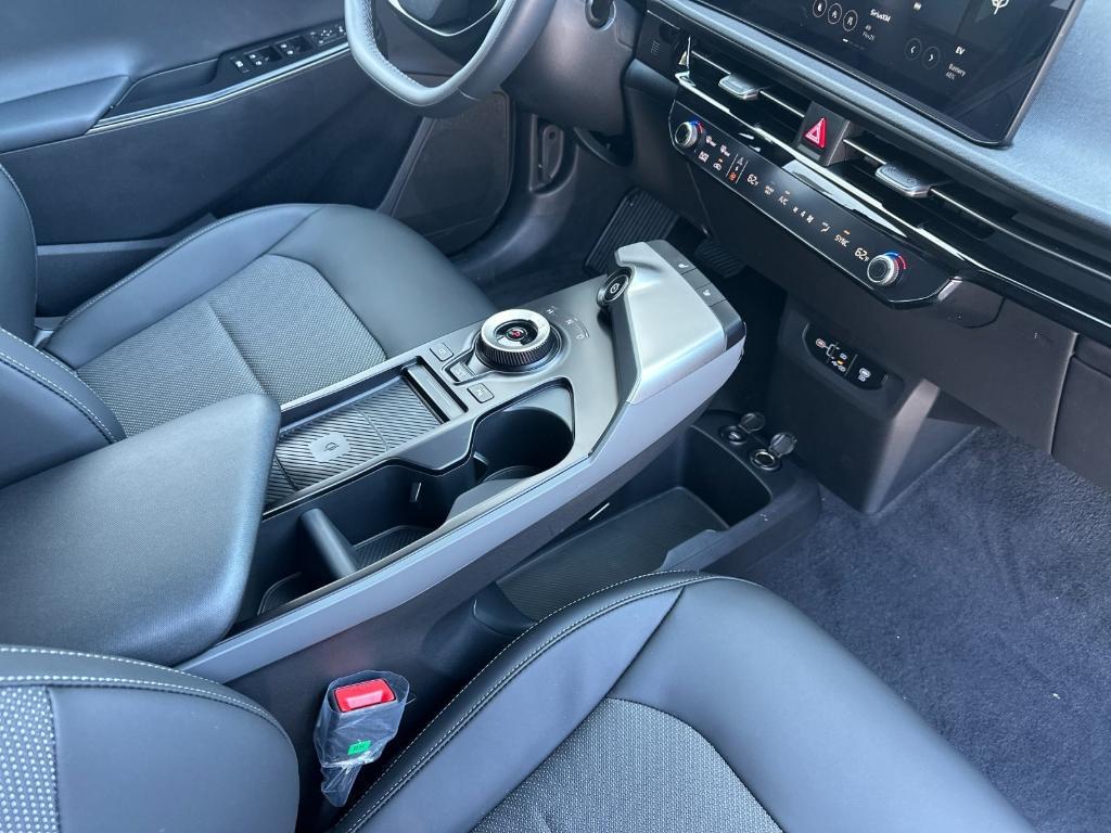 new 2025 Kia EV6 car, priced at $44,615