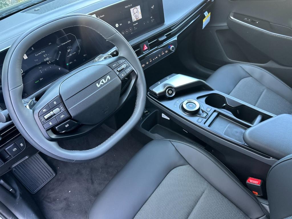 new 2025 Kia EV6 car, priced at $44,615