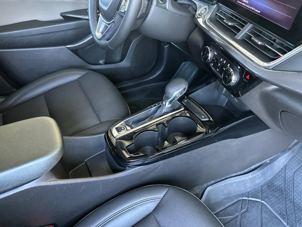 used 2024 Chevrolet Trax car, priced at $21,888
