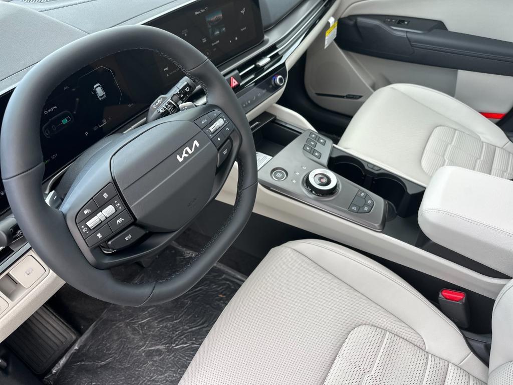 new 2026 Kia Sportage Hybrid car, priced at $42,035