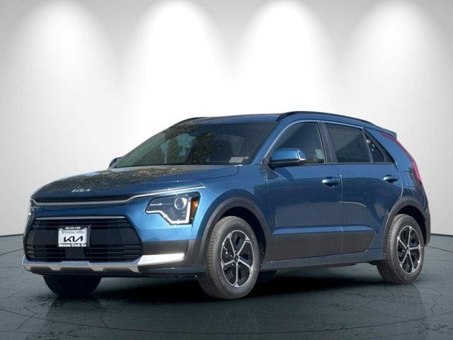 new 2025 Kia Niro car, priced at $30,106