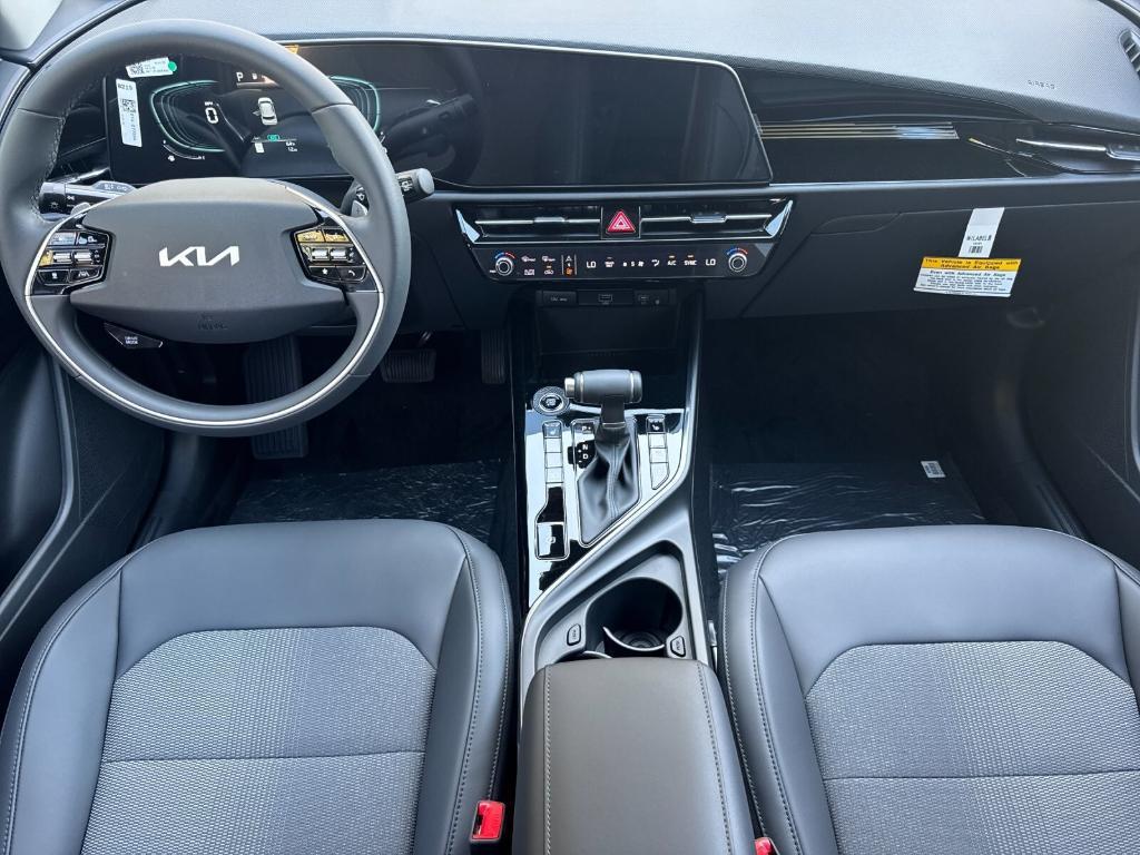 new 2025 Kia Niro car, priced at $31,360