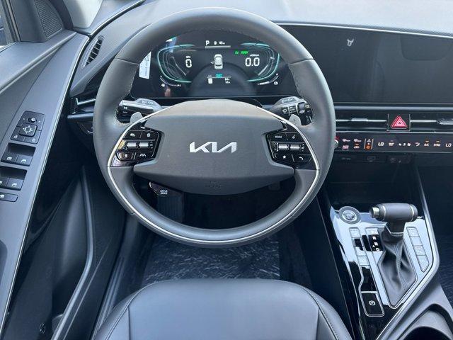new 2025 Kia Niro car, priced at $30,106