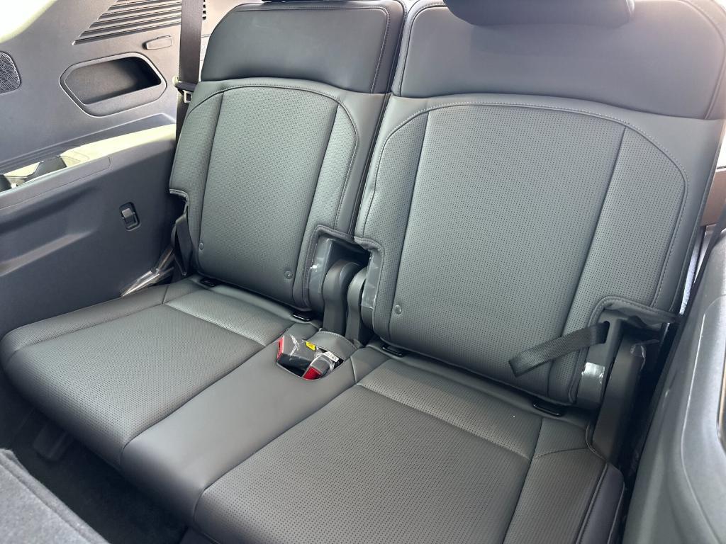 new 2026 Kia EV9 car, priced at $59,675