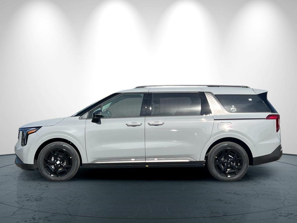 new 2025 Kia Carnival Hybrid car, priced at $51,095