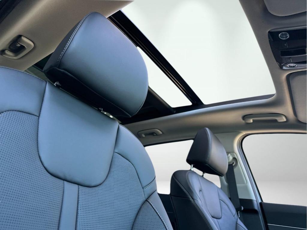 new 2025 Kia Sorento car, priced at $44,455