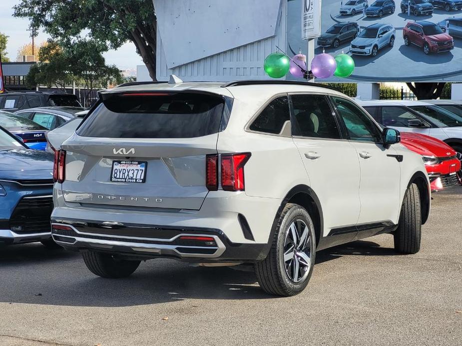 used 2022 Kia Sorento car, priced at $27,156