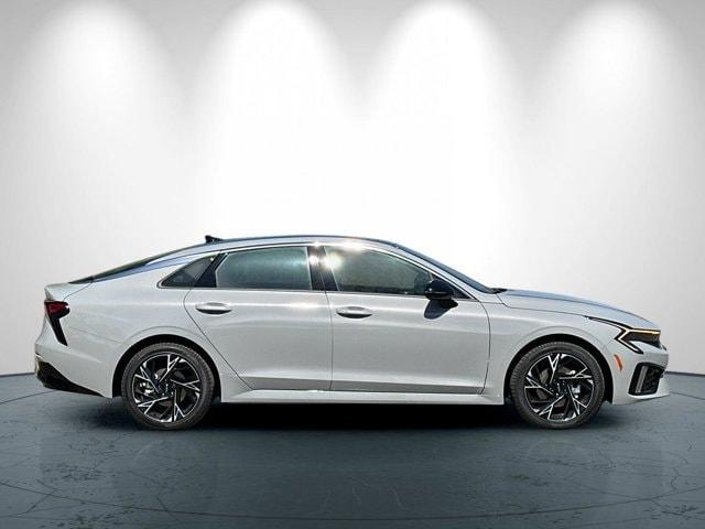 new 2025 Kia K5 car, priced at $32,340