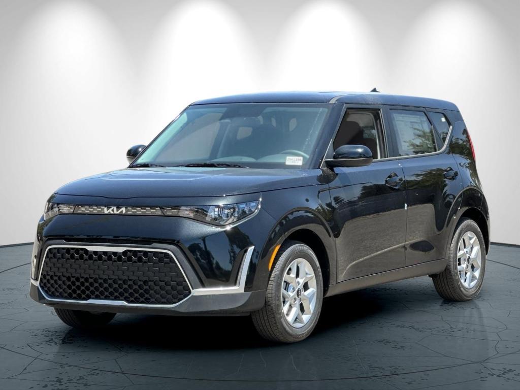 new 2025 Kia Soul car, priced at $22,905