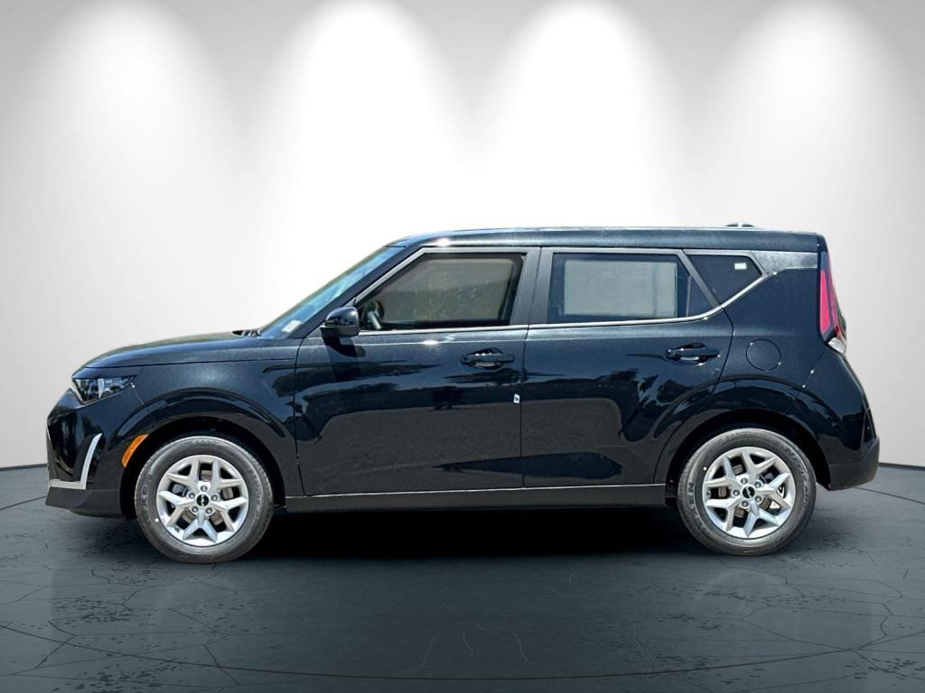 new 2025 Kia Soul car, priced at $22,905