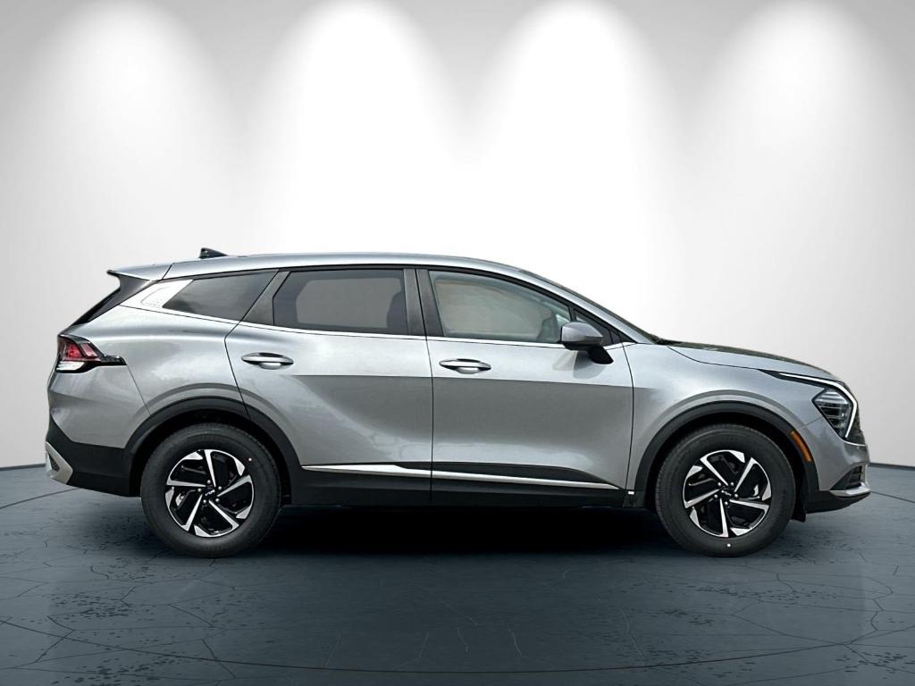 new 2025 Kia Sportage Hybrid car, priced at $30,420