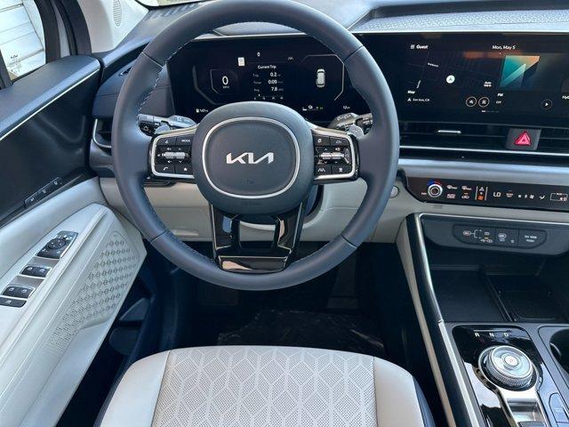 new 2025 Kia Carnival Hybrid car, priced at $49,052