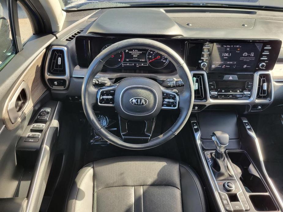 used 2021 Kia Sorento car, priced at $27,156