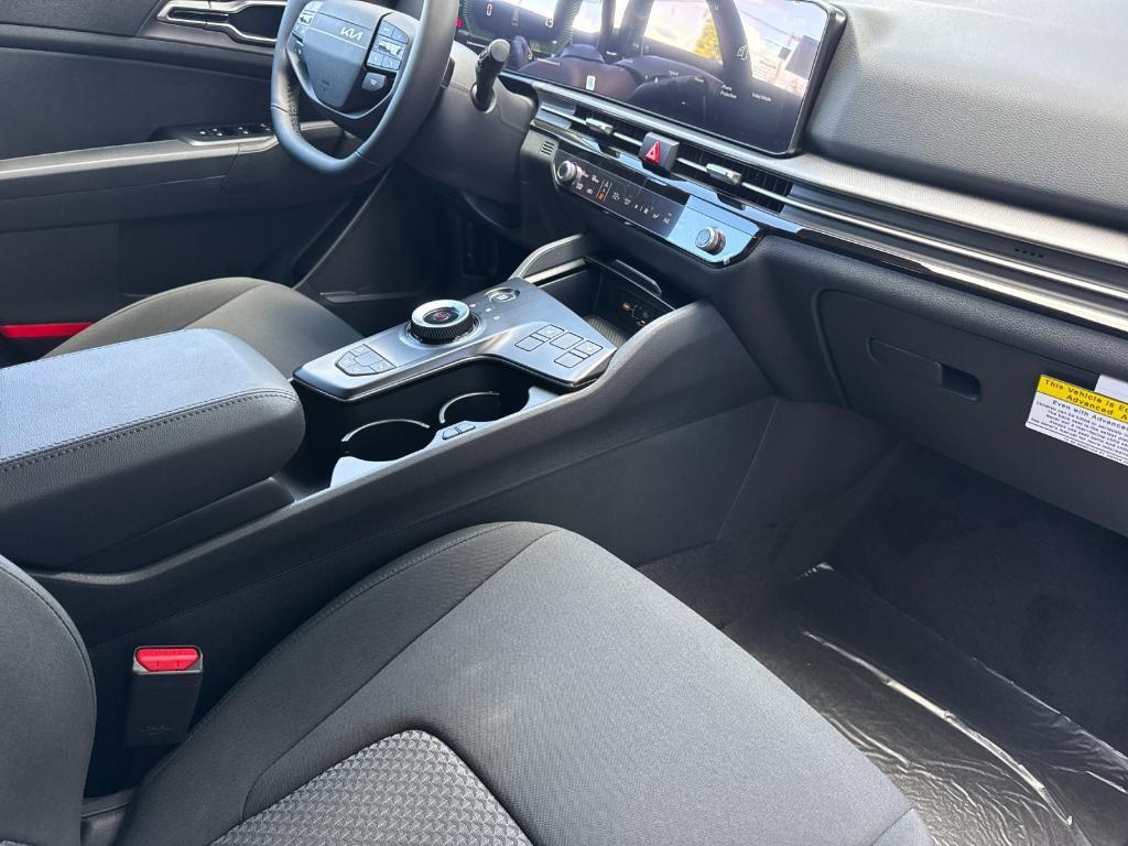 new 2026 Kia Sportage Hybrid car, priced at $35,215