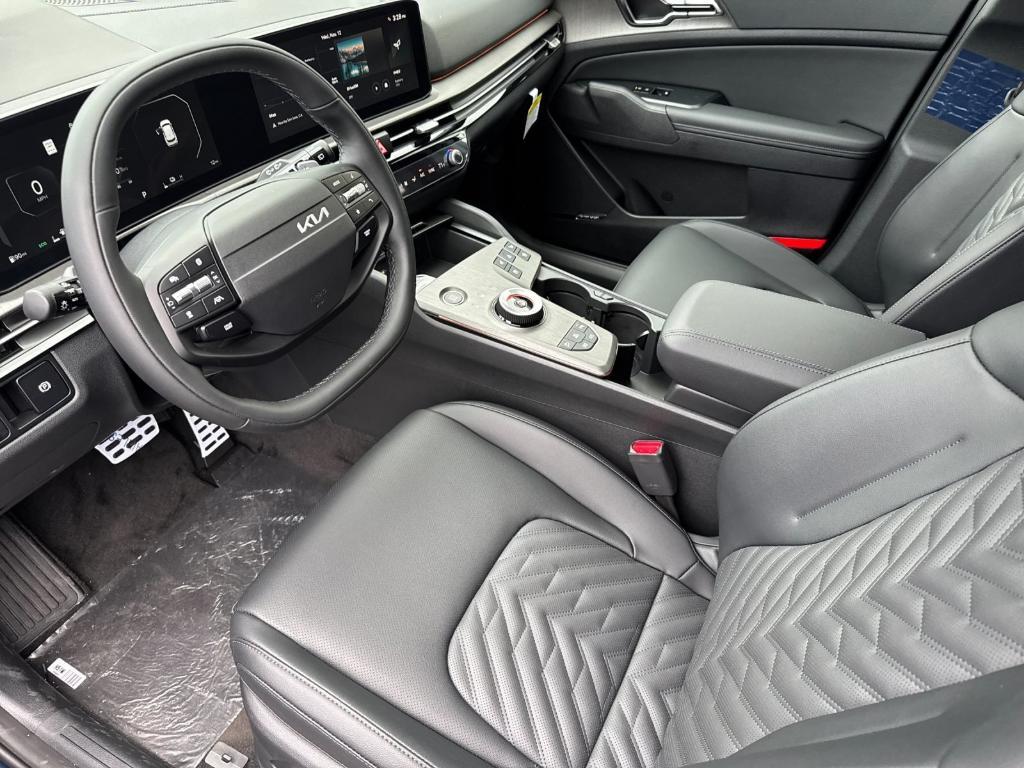 new 2026 Kia Sportage Plug-In Hybrid car, priced at $49,355