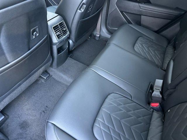 new 2025 Kia Sportage Plug-In Hybrid car, priced at $44,194