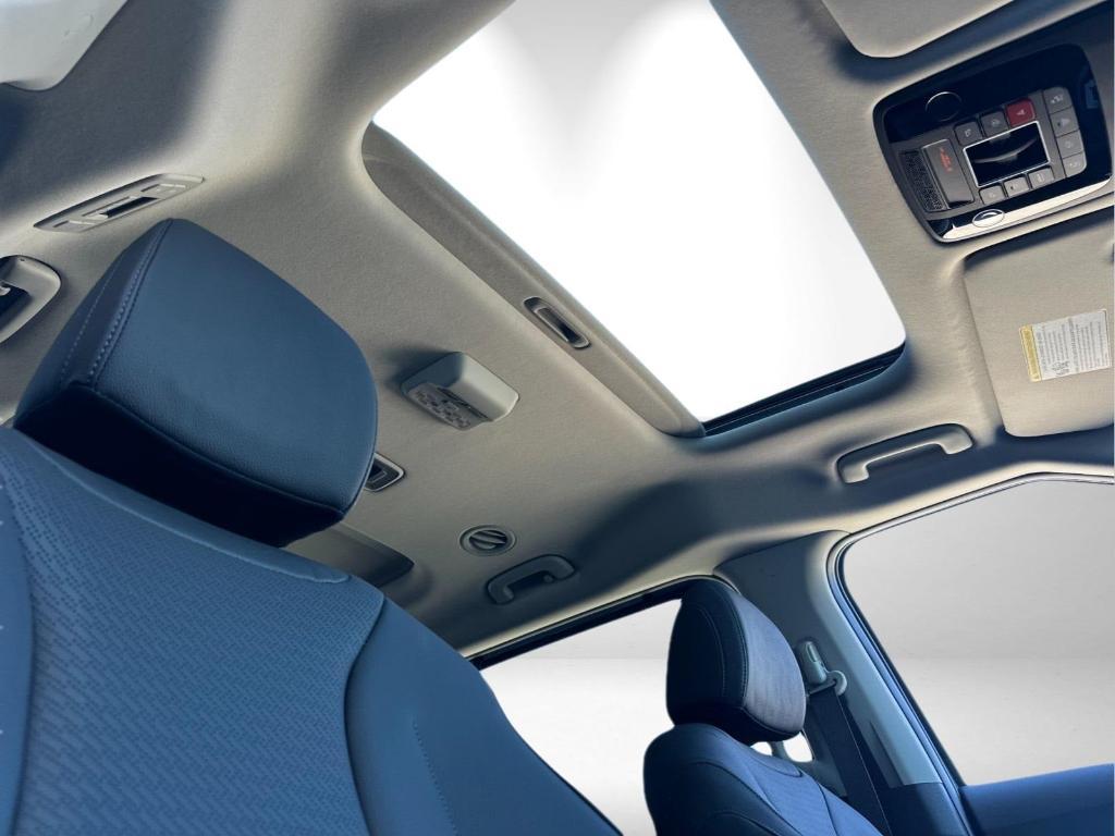new 2025 Kia Carnival car, priced at $53,095