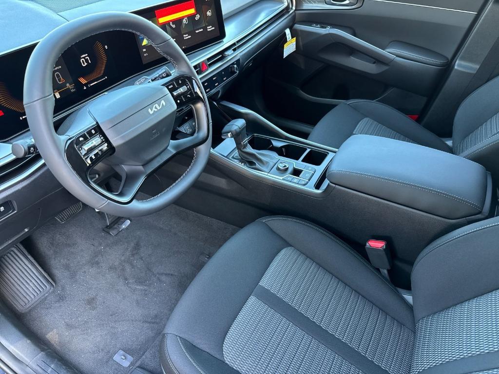 new 2026 Kia Sorento car, priced at $33,870