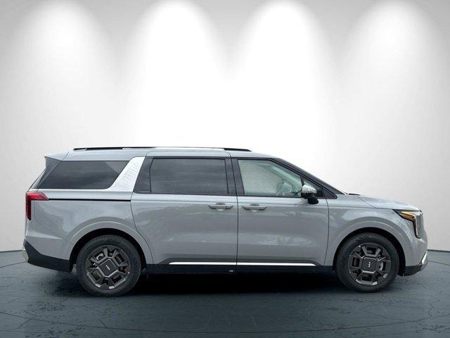 new 2025 Kia Carnival Hybrid car, priced at $48,092