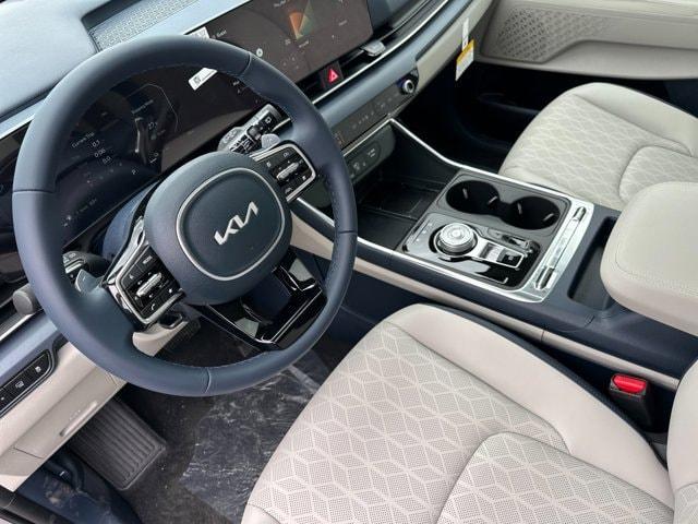 new 2025 Kia Carnival Hybrid car, priced at $48,092
