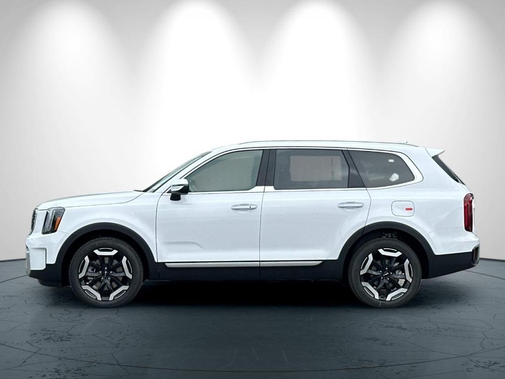 new 2025 Kia Telluride car, priced at $41,600