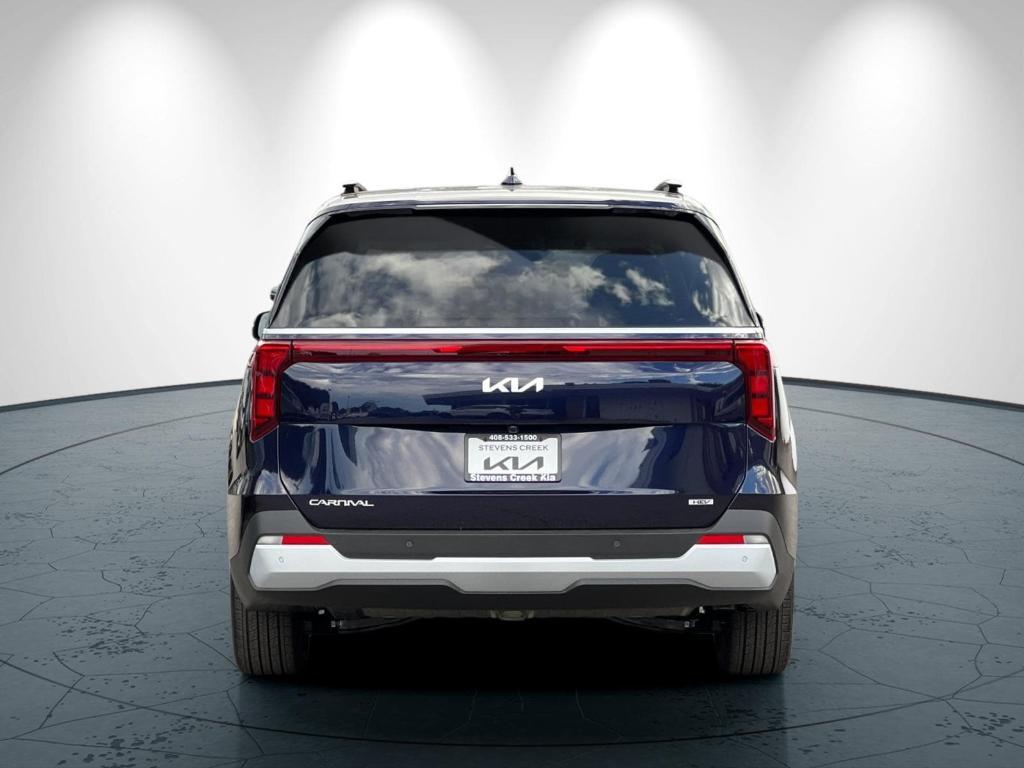 new 2026 Kia Carnival Hybrid car