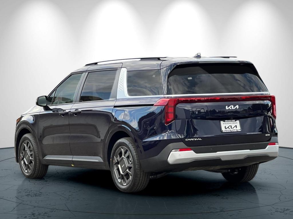 new 2026 Kia Carnival Hybrid car
