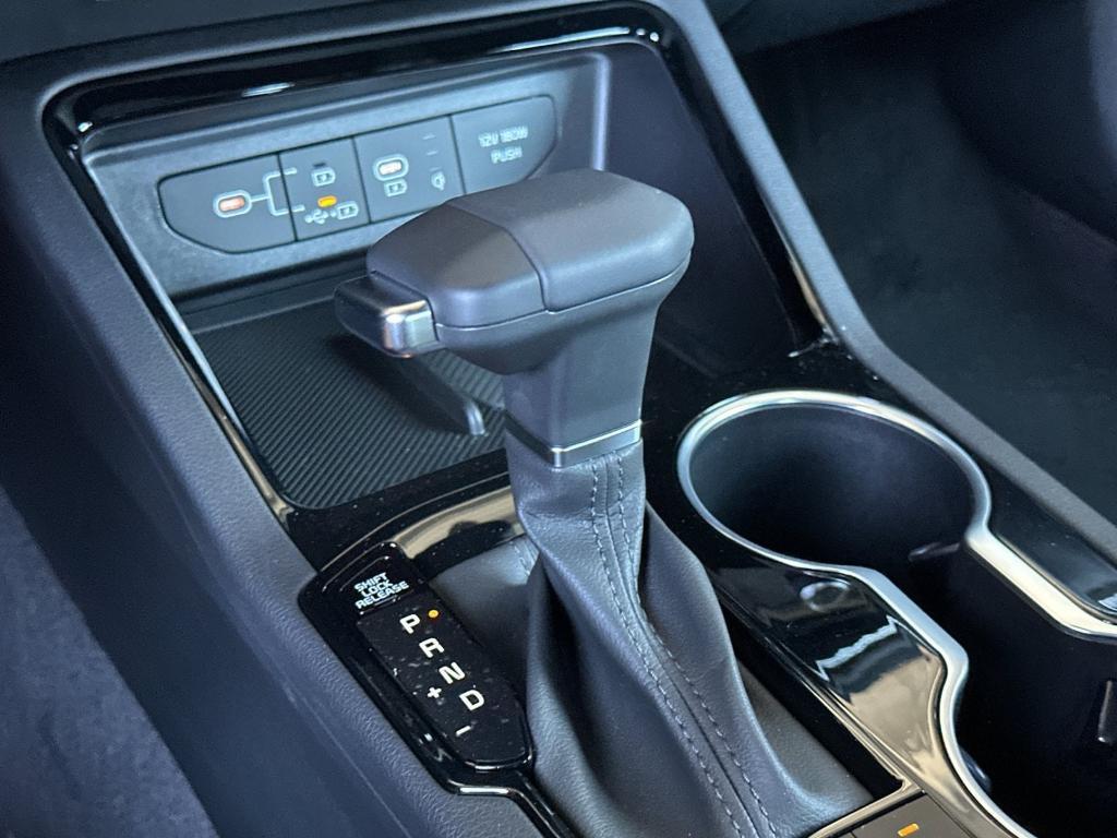 new 2026 Kia K5 car, priced at $30,320