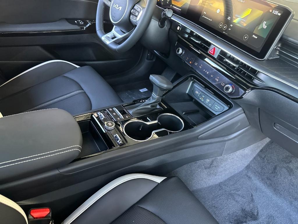 new 2026 Kia K5 car, priced at $30,320
