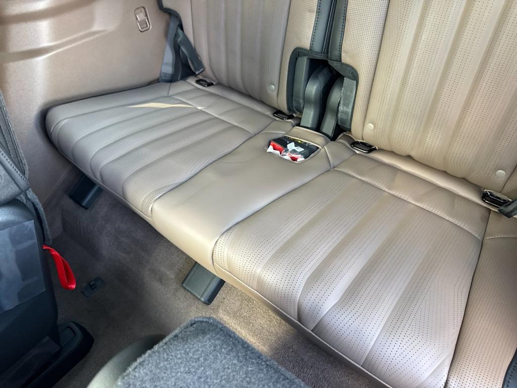 new 2026 Kia EV9 car, priced at $75,290