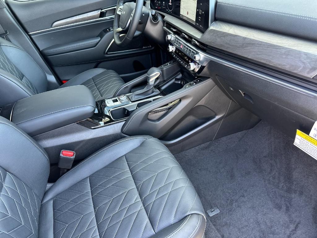new 2025 Kia Telluride car, priced at $55,570