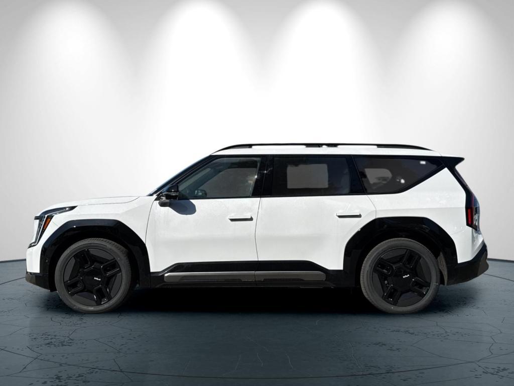 new 2026 Kia EV9 car, priced at $76,710