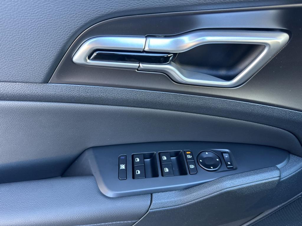 new 2026 Kia Sportage car, priced at $33,630