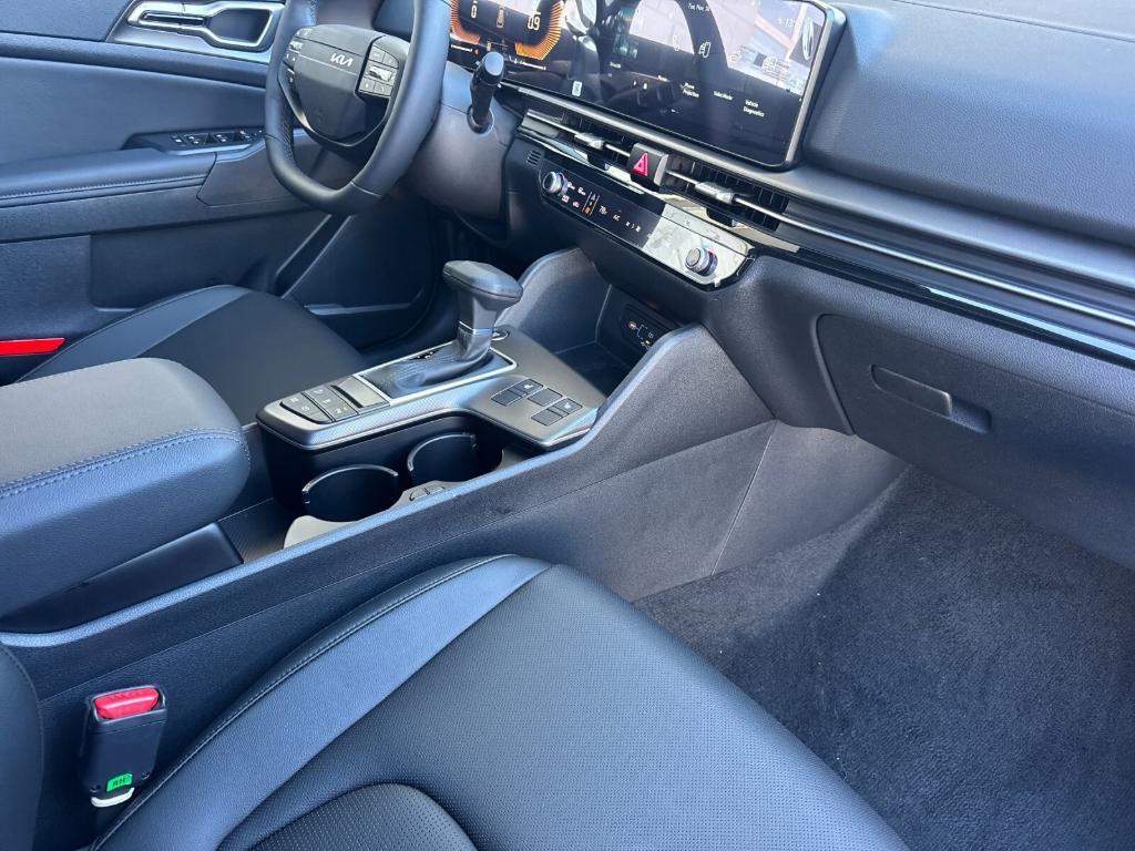 new 2026 Kia Sportage car, priced at $33,630