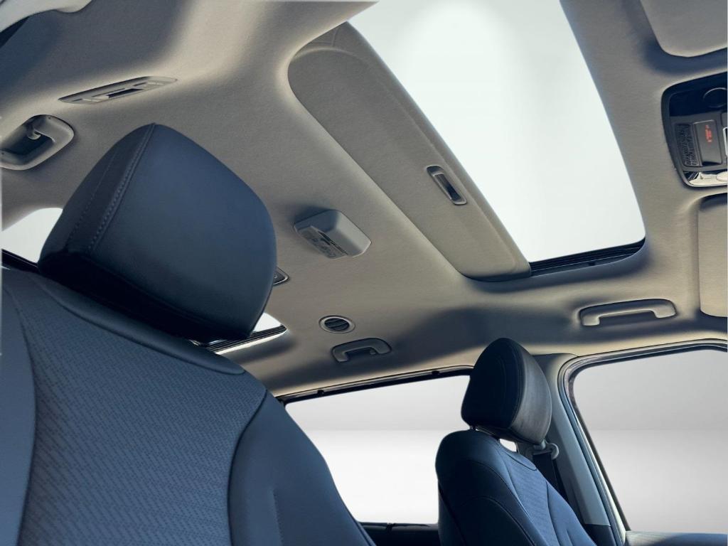 new 2026 Kia Carnival Hybrid car, priced at $55,285