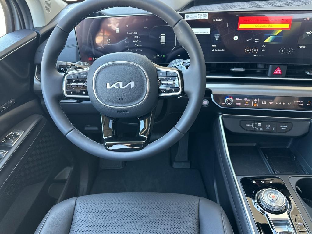 new 2026 Kia Carnival Hybrid car, priced at $55,285