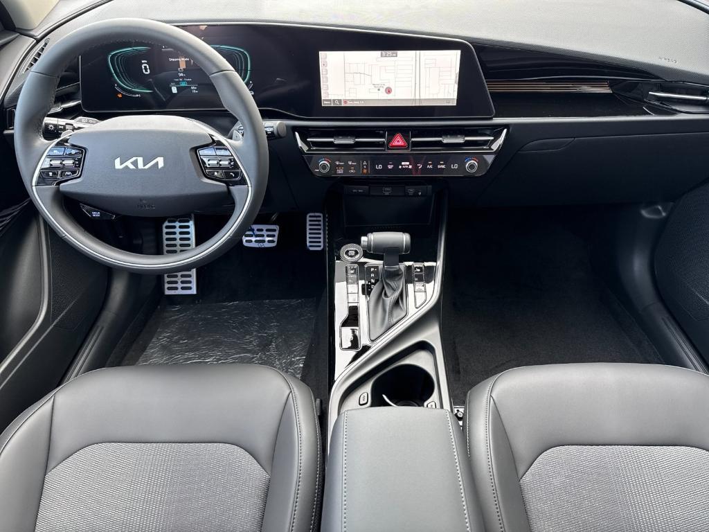new 2025 Kia Niro car, priced at $34,055