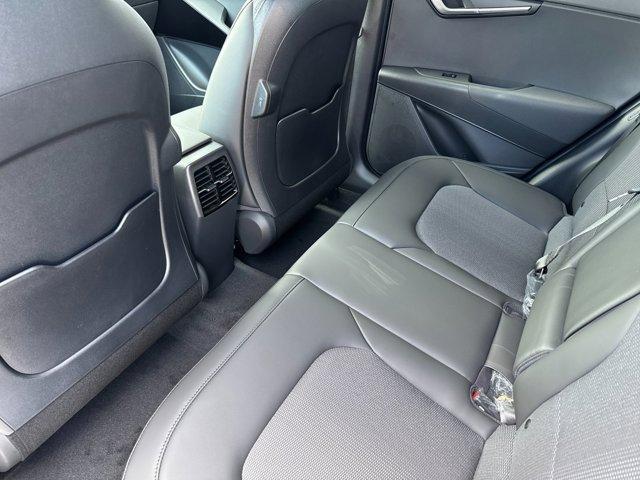 new 2025 Kia Niro car, priced at $32,353