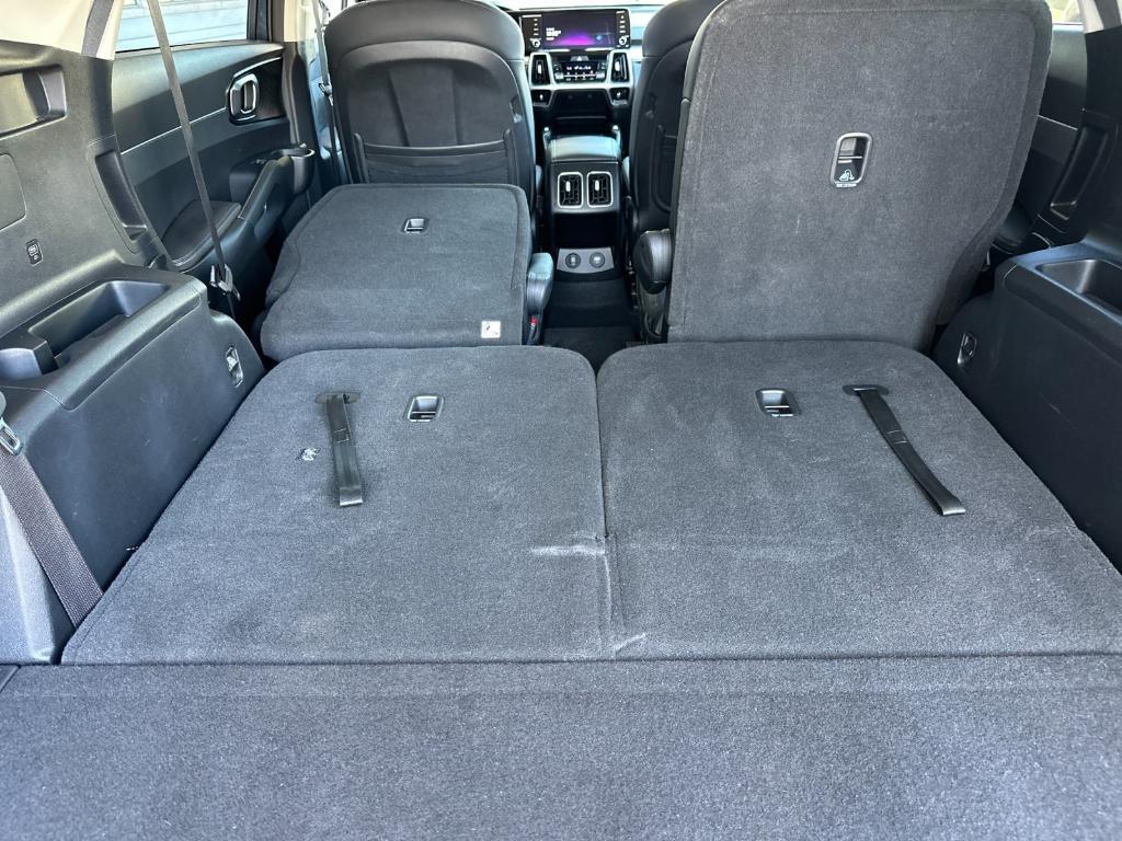 used 2023 Kia Sorento Hybrid car, priced at $32,997