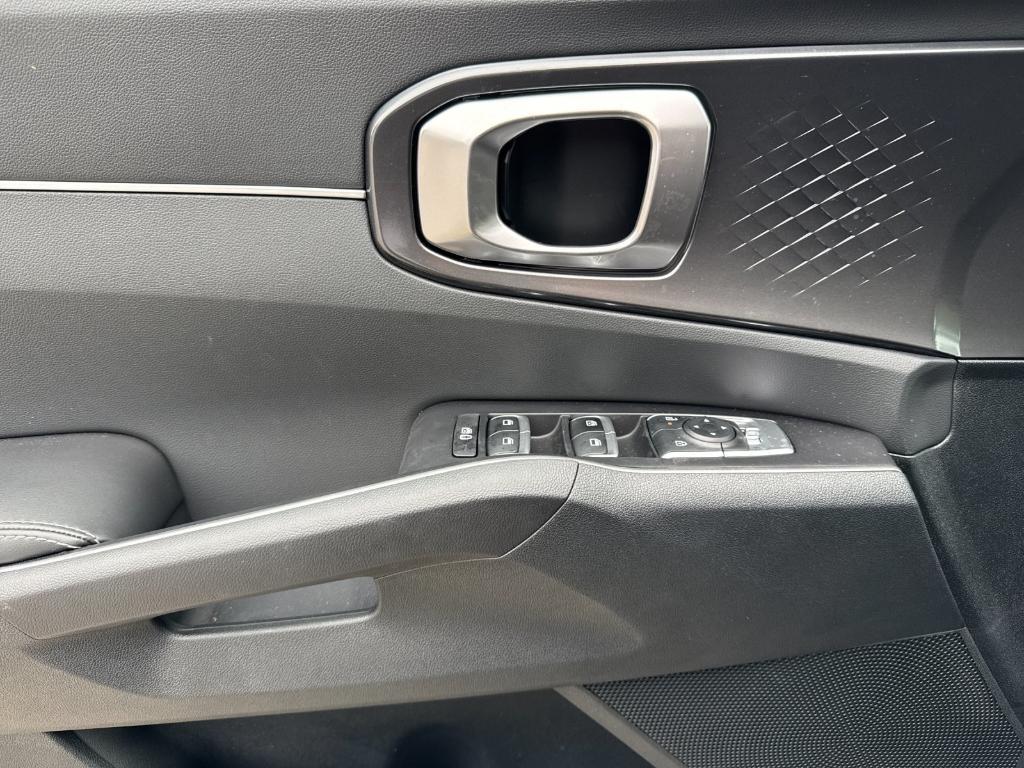 new 2025 Kia Sorento car, priced at $42,530
