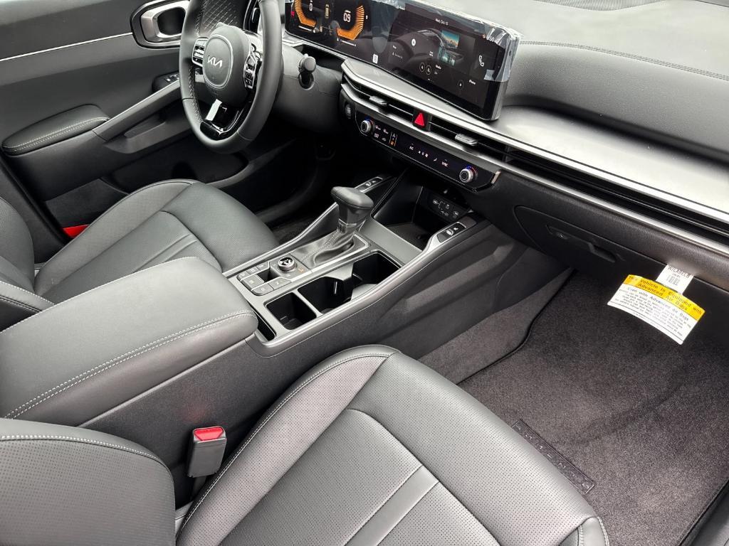 new 2025 Kia Sorento car, priced at $42,530