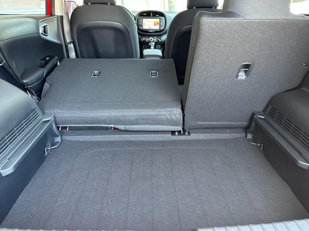 new 2025 Kia Soul car, priced at $22,060