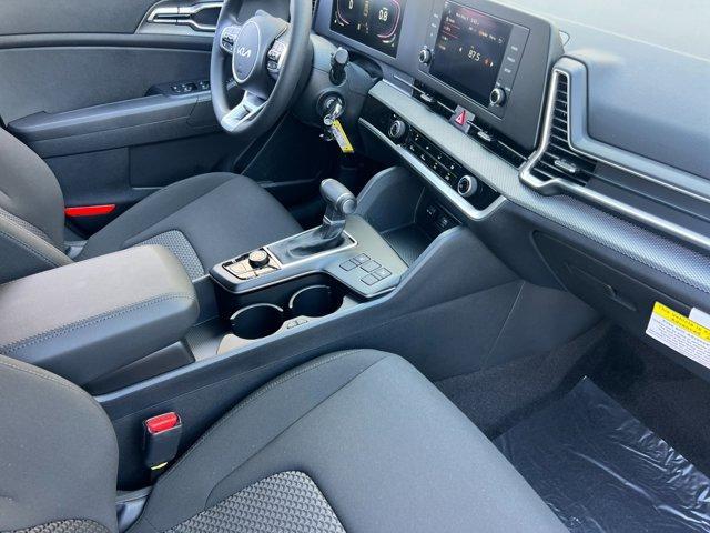 new 2025 Kia Sportage car, priced at $31,155