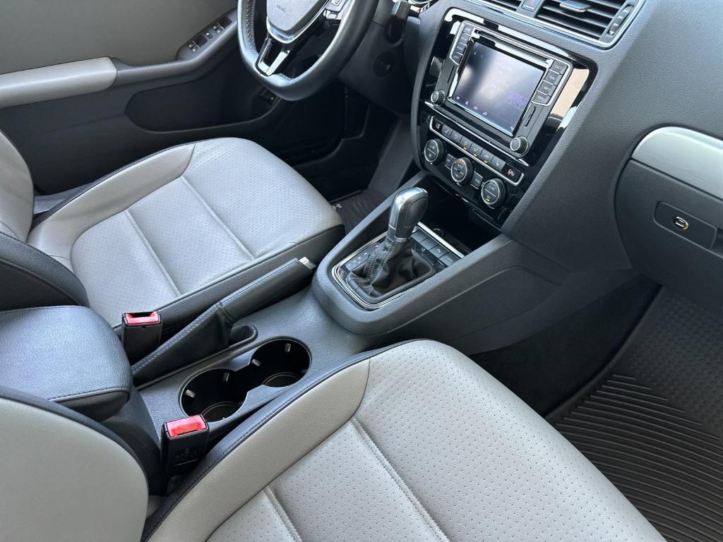 used 2016 Volkswagen Jetta Hybrid car, priced at $12,995