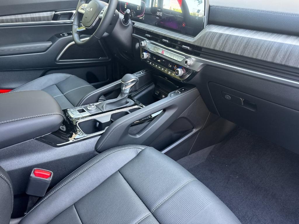 new 2025 Kia Telluride car, priced at $44,210