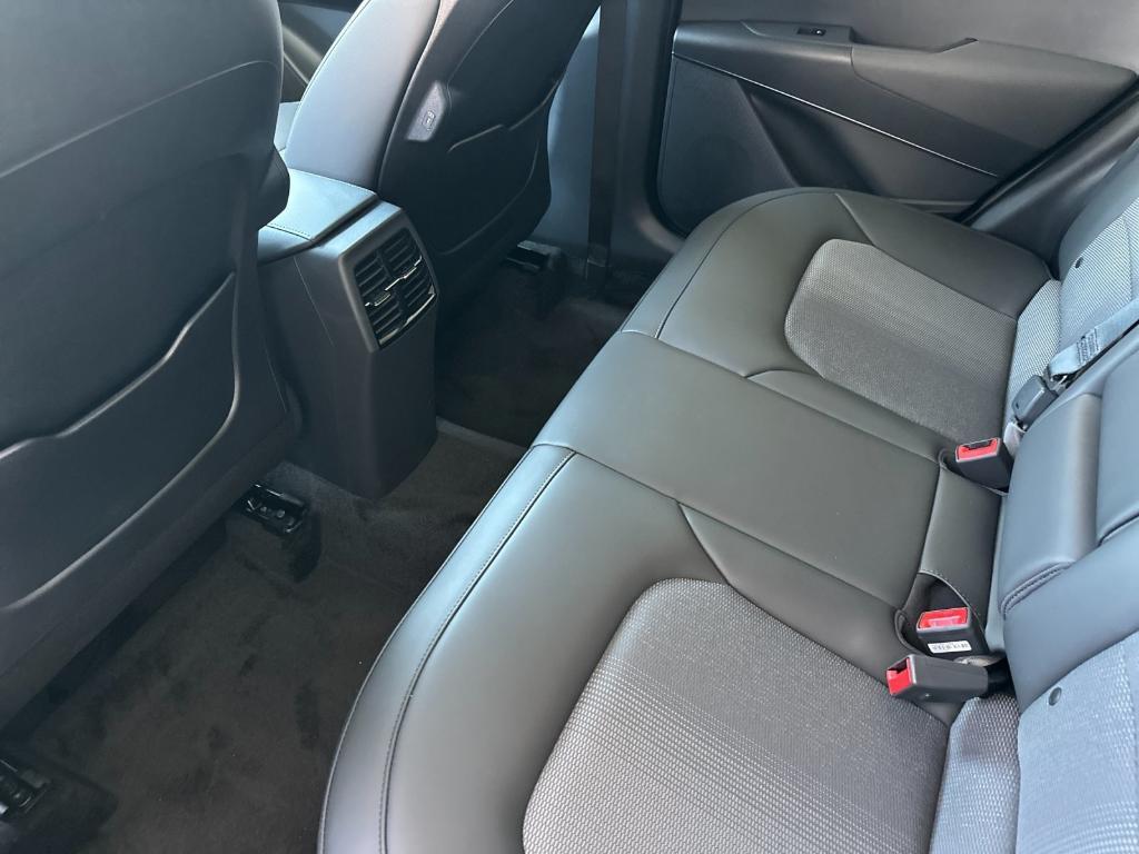 new 2025 Kia Niro Plug-In Hybrid car, priced at $36,060