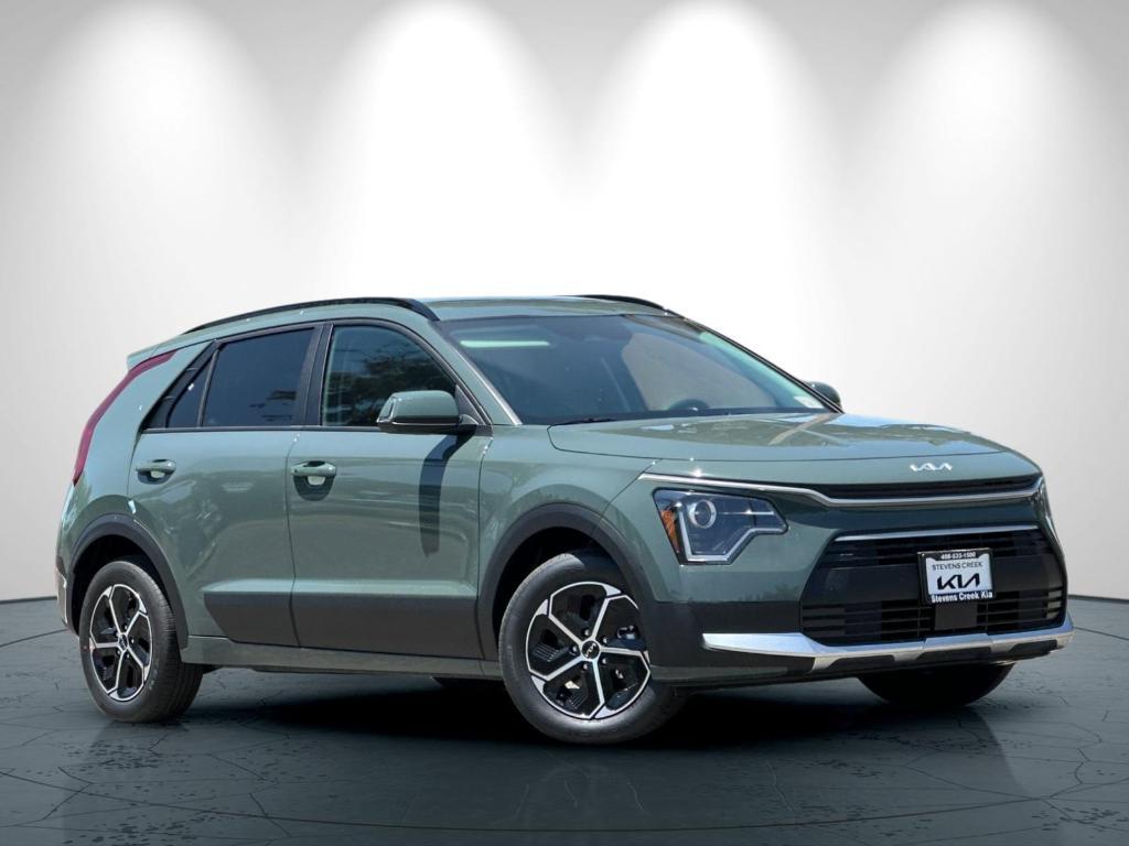 new 2025 Kia Niro Plug-In Hybrid car, priced at $36,060