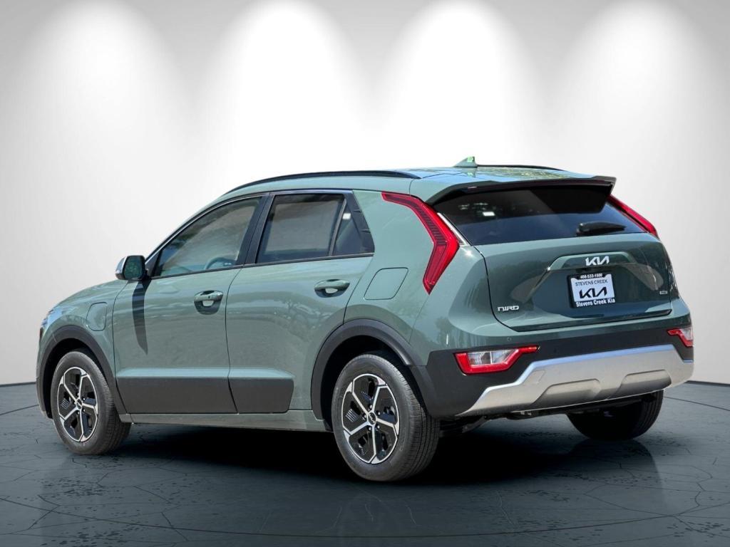 new 2025 Kia Niro Plug-In Hybrid car, priced at $36,060